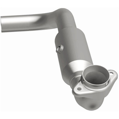 MagnaFlow 2005-2006 Ford Expedition California Grade CARB Compliant Direct-Fit Catalytic Converter