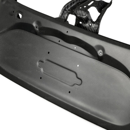 Seibon OEM Dry Carbon Fiber Trunk Lid | Honda Civic X (16-22) / Acura RDX (18-26) (TL17HDCVRHB-DRY)