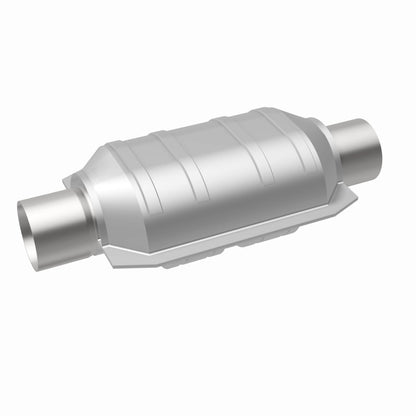 Magnaflow Universal Grade Catalytic Converter | Wide Vehicle Fit (91004)