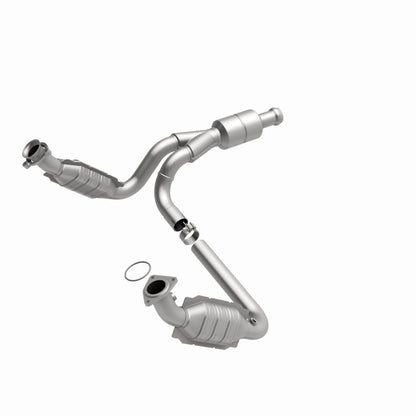 MagnaFlow Conv DF OEM Grade Catalytic Converter | Chevy Silverado 09-13 (51578)