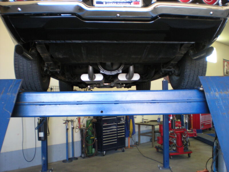Flowmaster American Thunder Crossm-Back For Camaro/Firebird 70-74 (17149)