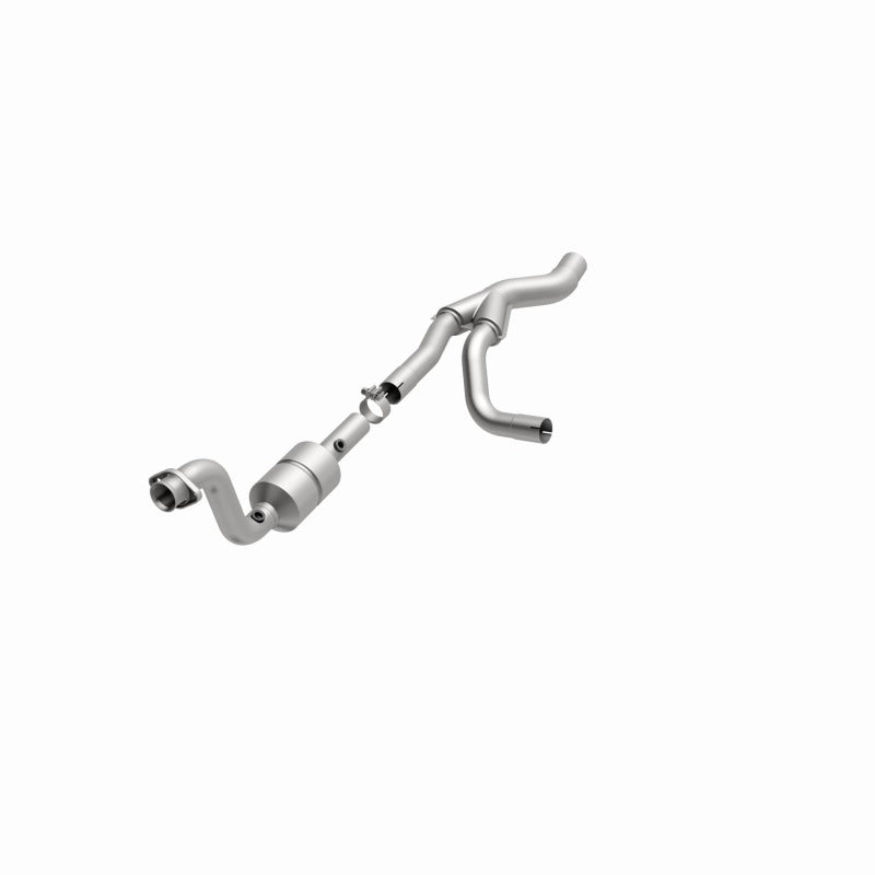 MagnaFlow Direct Fit Catalytic Converter 04-06 Dodge Durango 5.7L Passenger Side