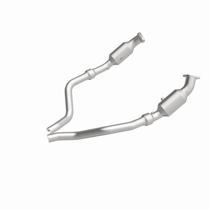 MagnaFlow OEM Grade D/F Catalytic Converter | Chrysler 300/Dodge Challenger/Charger (04-24) (16421)
