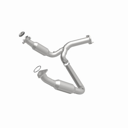 MagnaFlow Conv DF Catalytic Converter | Chevy Silverado/Tahoe/Yukon (07-14) (49194)