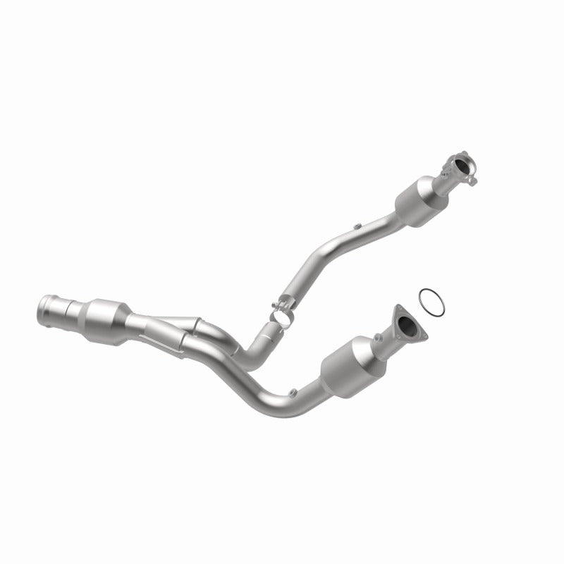 Magnaflow OEM Grade Direct-Fit Catalytic Converter | GMC Yukon XL 6.2L (52617)