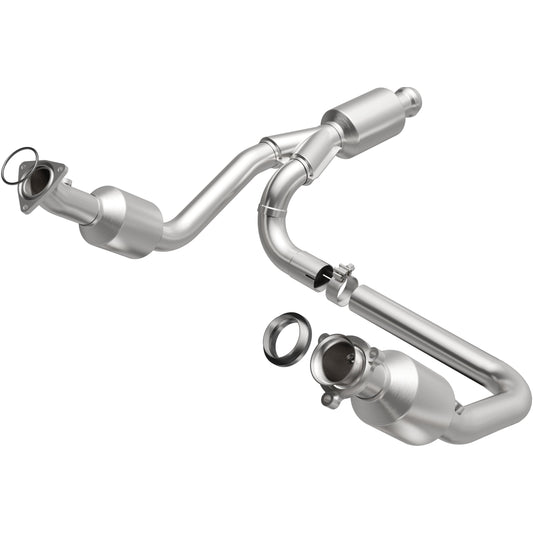 MagnaFlow California Grade CARB Compliant Direct-Fit Catalytic Converter 5582642