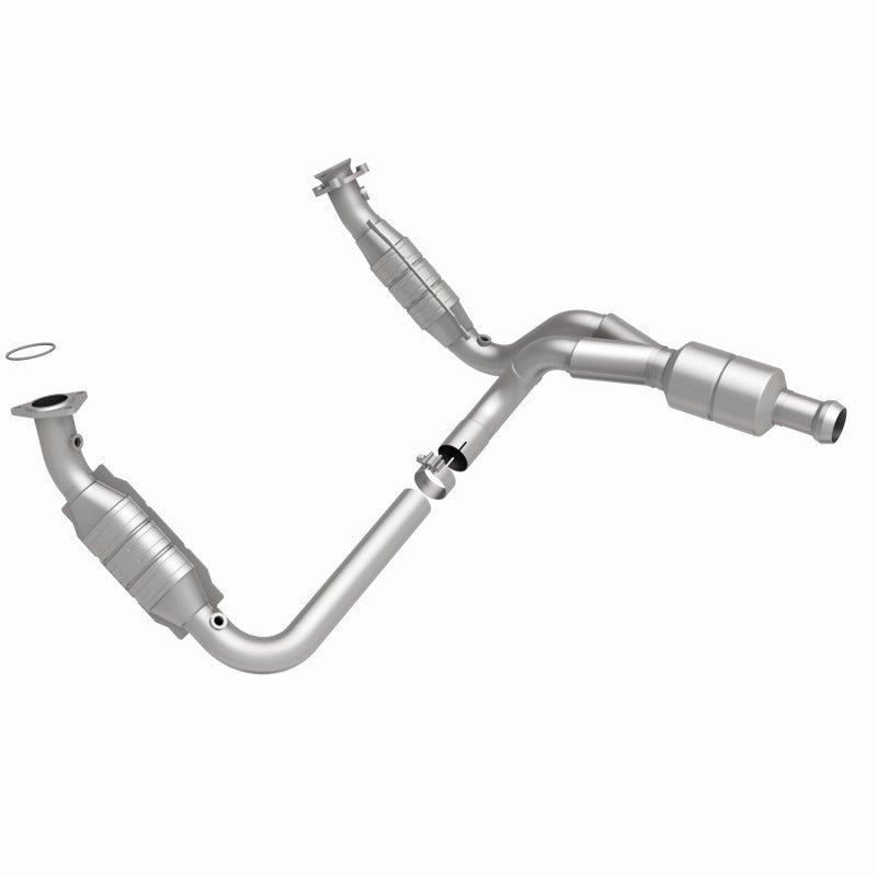 MagnaFlow Conv DF OEM Grade Catalytic Converter | Chevy Silverado 09-13 (51578)