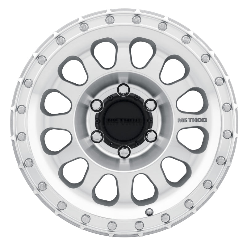 (set of 4) Method MR315 Machined | 18x9" +18mm | 6x5.5in Wheel