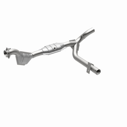 Magnaflow 51839 DirectFit Converter for Ford Trucks 01 4.6L