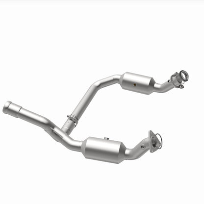 Magnaflow 280656 DirectFit Converter For GMC Sierra 1500 4.3L/5.3L (19-20)