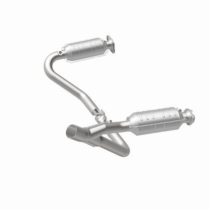 Magnaflow 49832 DirectFit Converter For Dodge Durango 05-07 3.7/4.7L