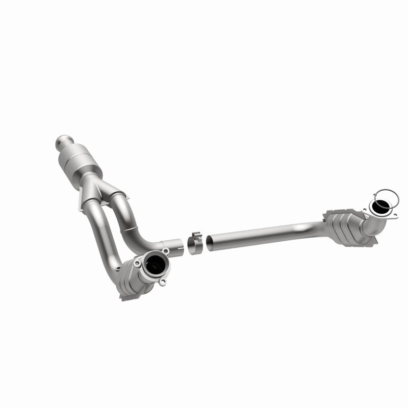 MagnaFlow Conv DF OEM Grade Catalytic Converter | Chevy Silverado 09-13 (51578)
