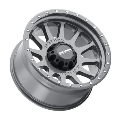 Method MR605 NV Gloss Titanium | 20x10" -24mm | 8x6.5mm Wheel