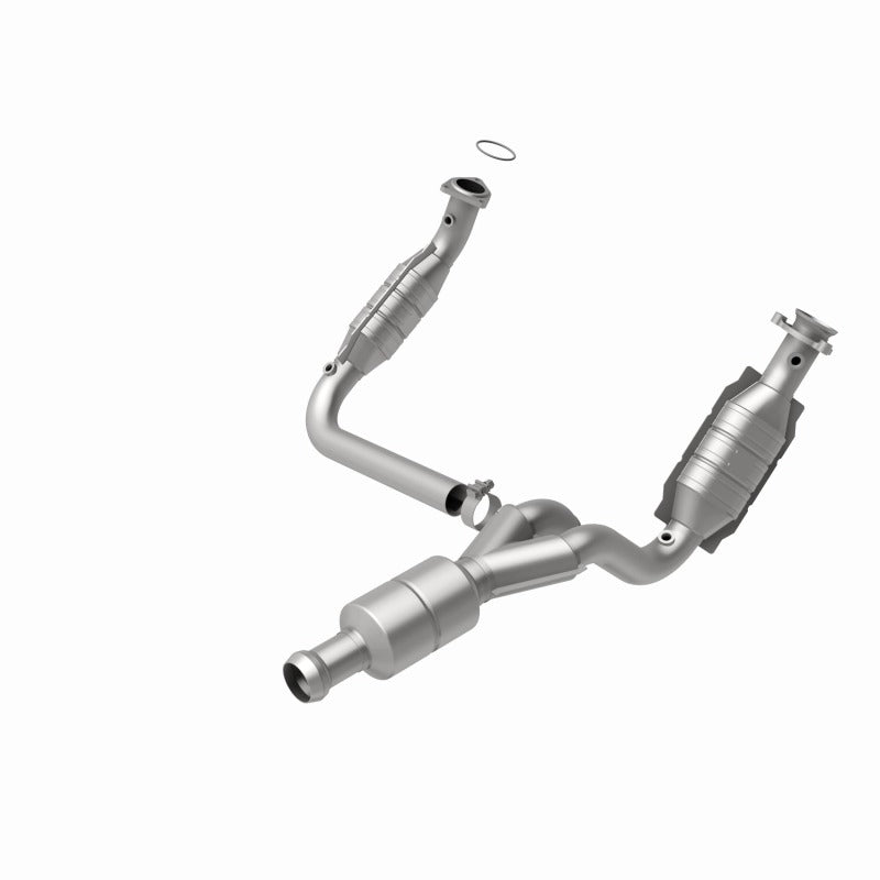MagnaFlow Conv DF OEM Grade Catalytic Converter | Chevy Silverado 09-13 (51578)