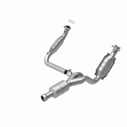 MagnaFlow Conv DF OEM Grade Catalytic Converter | Chevy Silverado 09-13 (51578)