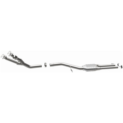 MagnaFlow California Grade CARB Compliant Direct-Fit Catalytic Converter 3322554