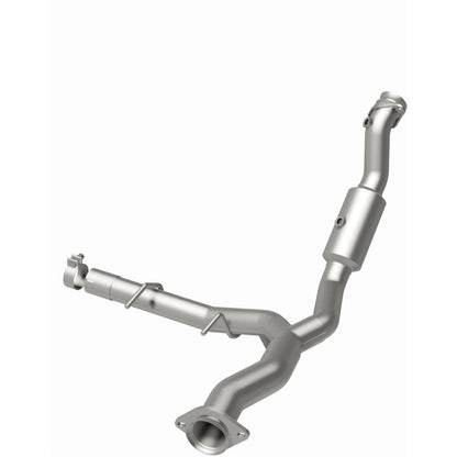 MagnaFlow 21-528 DirectFit Converter For 15-17 Ford Expedition V6 3.5