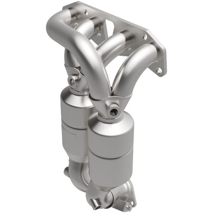 Magnaflow 51591 OEM Grade Catalytic Converter for Nissan Sentra 2.5L (07-12)