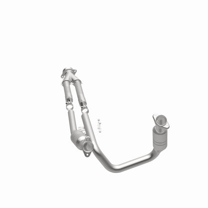 Magnaflow OEM Grade Direct-Fit Catalytic Converter | Ford Transit 150/250/350 (52436)