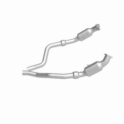 MagnaFlow OEM Grade D/F Catalytic Converter | Chrysler 300/Dodge Challenger/Charger (04-24) (16421)