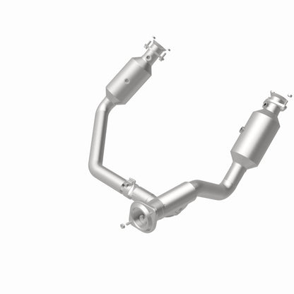 Magnaflow 280307 Catalytic Converter 19-24 Ram 1500 5.7L OEM Grade