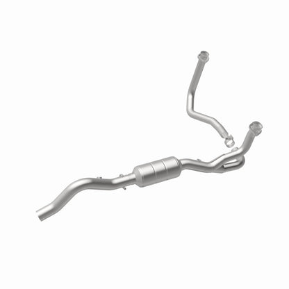 MagnaFlow Direct Fit Catalytic Converter 00-03 Durango 4WD OEM