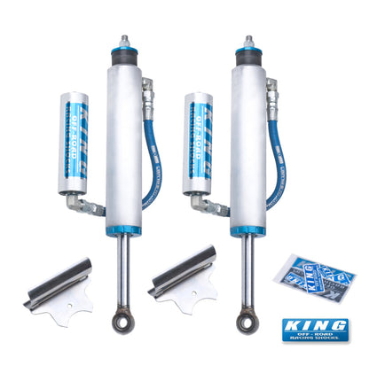 King Shocks 2.5 Performance w/ Remote Reservoir + Rear Reservoir Non-Adjustable Shocks Set w/0-2.5" lift - 2000-2010 GMC Sierra 3500 HD 4WD