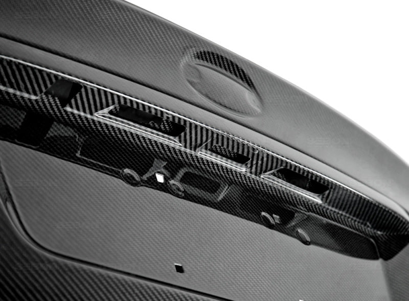 Seibon OEM Carbon Fiber Trunk Lid | Subaru Impreza WRX / WRX STI (15+) (TL15SBIMP)