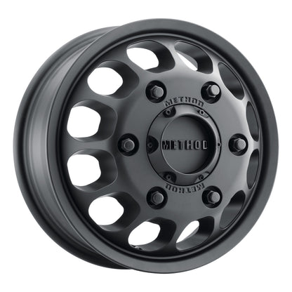 Method MR901 Van Dually Wheel Matte Black | 16x5.5" +117mm | 6x205mm Wheel