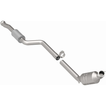 MagnaFlow 2008-2010 Mercedes-Benz C300 California Grade CARB Compliant Direct-Fit Catalytic Converter