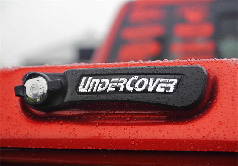UnderCover UC3128L-PSC Elite LX Hard One Piece Tonneau Cover For 25-25 1500