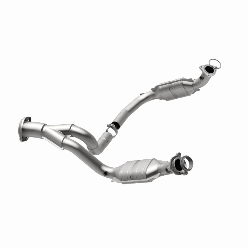 MagnaFlow OEM Catalytic Converter | Escalade 07-10, Silverado 07-13 (49631)