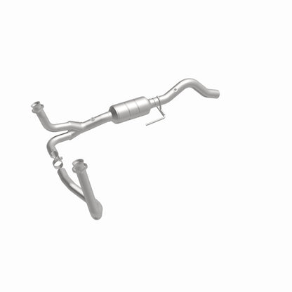 MagnaFlow Direct Fit Catalytic Converter 00-03 Durango 4WD OEM