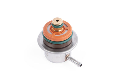 APR 4 Bar Fuel Pressure Regulator Valve | Audi TT (00-06) (Z1000219)