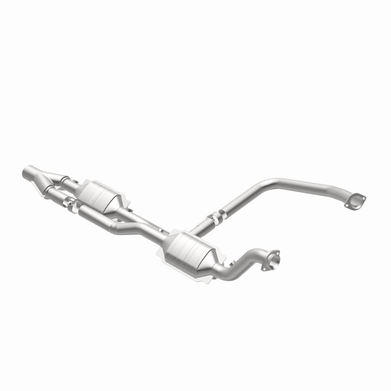 MagnaFlow 5.7L Direct-Fit Catalytic Converter | Ram 2500/3500 04-07 (24293)