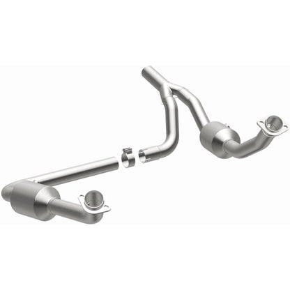 MagnaFlow 2010-2011 Jeep Wrangler California Grade CARB Compliant Direct-Fit Catalytic Converter