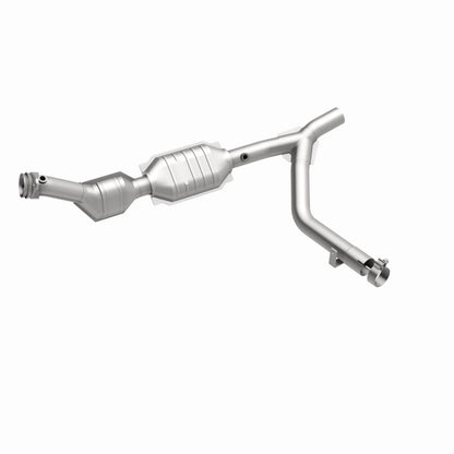 Magnaflow 51544 DirectFit Converter for Ford Trucks 01 5.4L