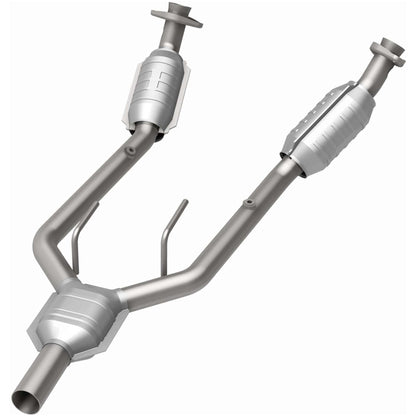 MagnaFlow California Grade CARB Compliant Direct-Fit Catalytic Converter 444080