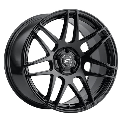 Forgestar F14 Gloss Black | 18x11" +55mm | 5x120mm Wheel