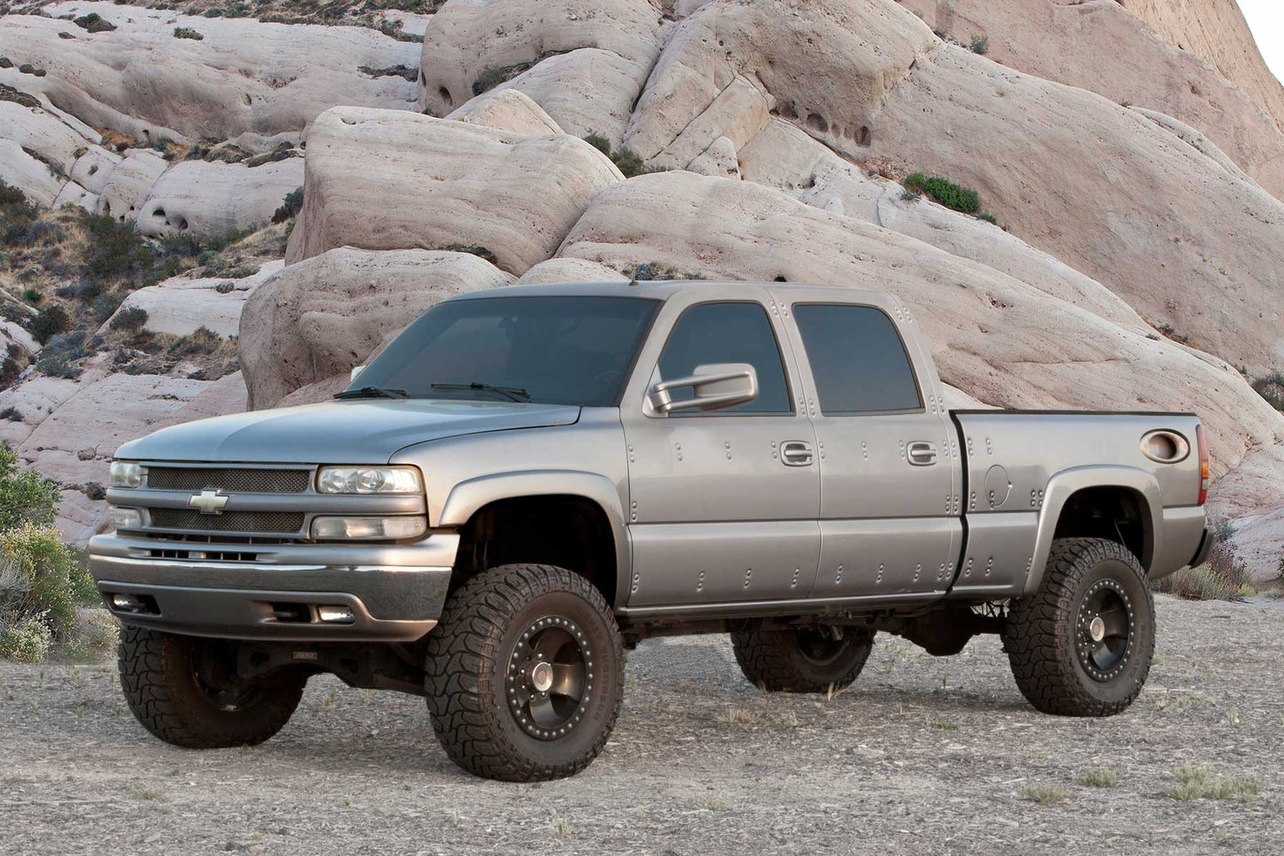 Fabtech 6in RTS System w/ DLSS Shocks | GM C/K2500HD / C/K3500HD (01-10) (K1045DL)