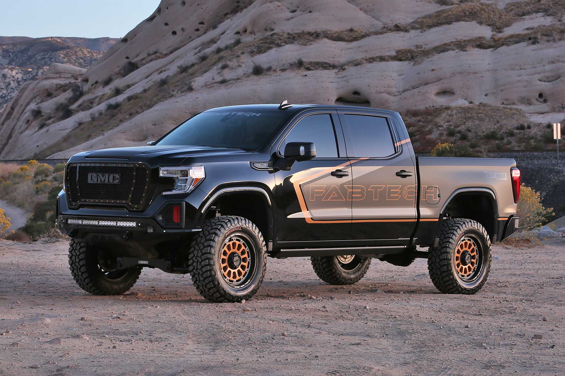 Fabtech 6" Basic Suspension System w/ Performance Shocks | GM K1500 Pickup (19-22) (K1132)