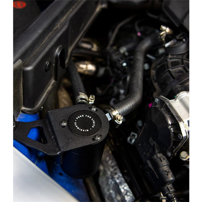 Mishimoto PCV Catch Can | 2022 Kia Stinger GT (MMBCC-STNGR-22PBE)