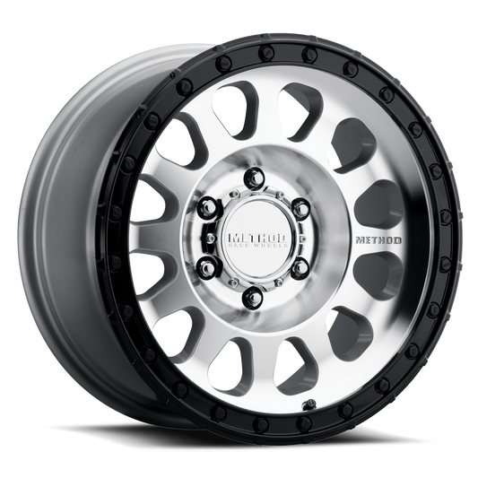 Method MR315 Machined - Gloss Black Lip | 17x9" -12mm | 6x5.5mm Wheel