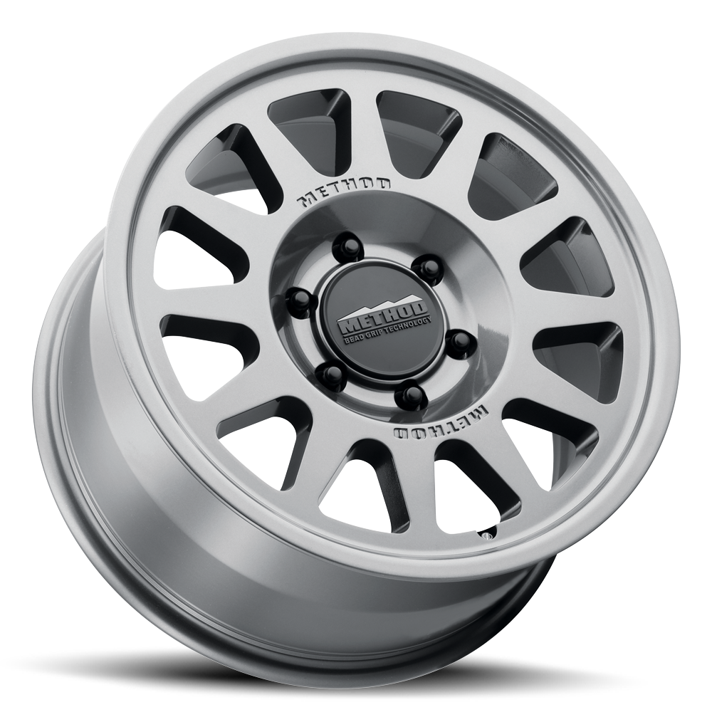 Method MR703-HD Gloss Titanium | 18x9" +40mm | 6x5.5mm Wheel