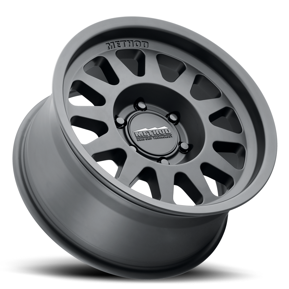 Method 704 | Matte Black | 16x8 | 6x5.5 | 0/4.50" | MR70468060500