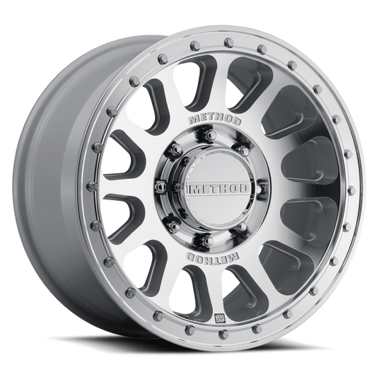 (set of 4) Method MR709-HD Machined | 18x9" +12mm | 8x6.5in Wheel