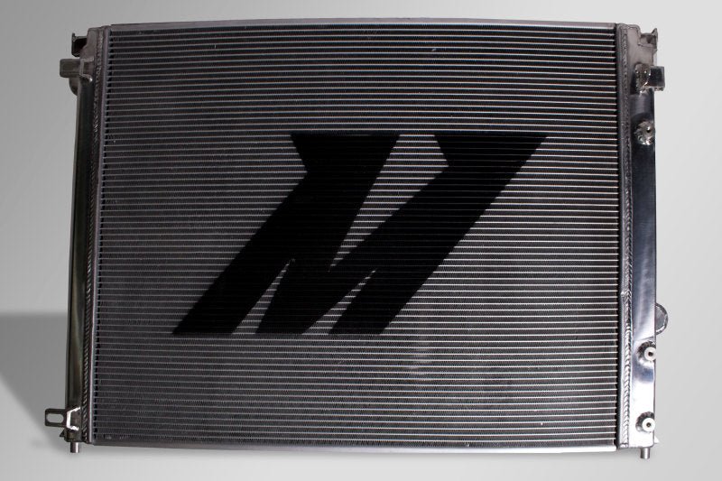Mishimoto Performance Aluminum Radiator | Multiple Fitments (MMRAD-SRT-15)