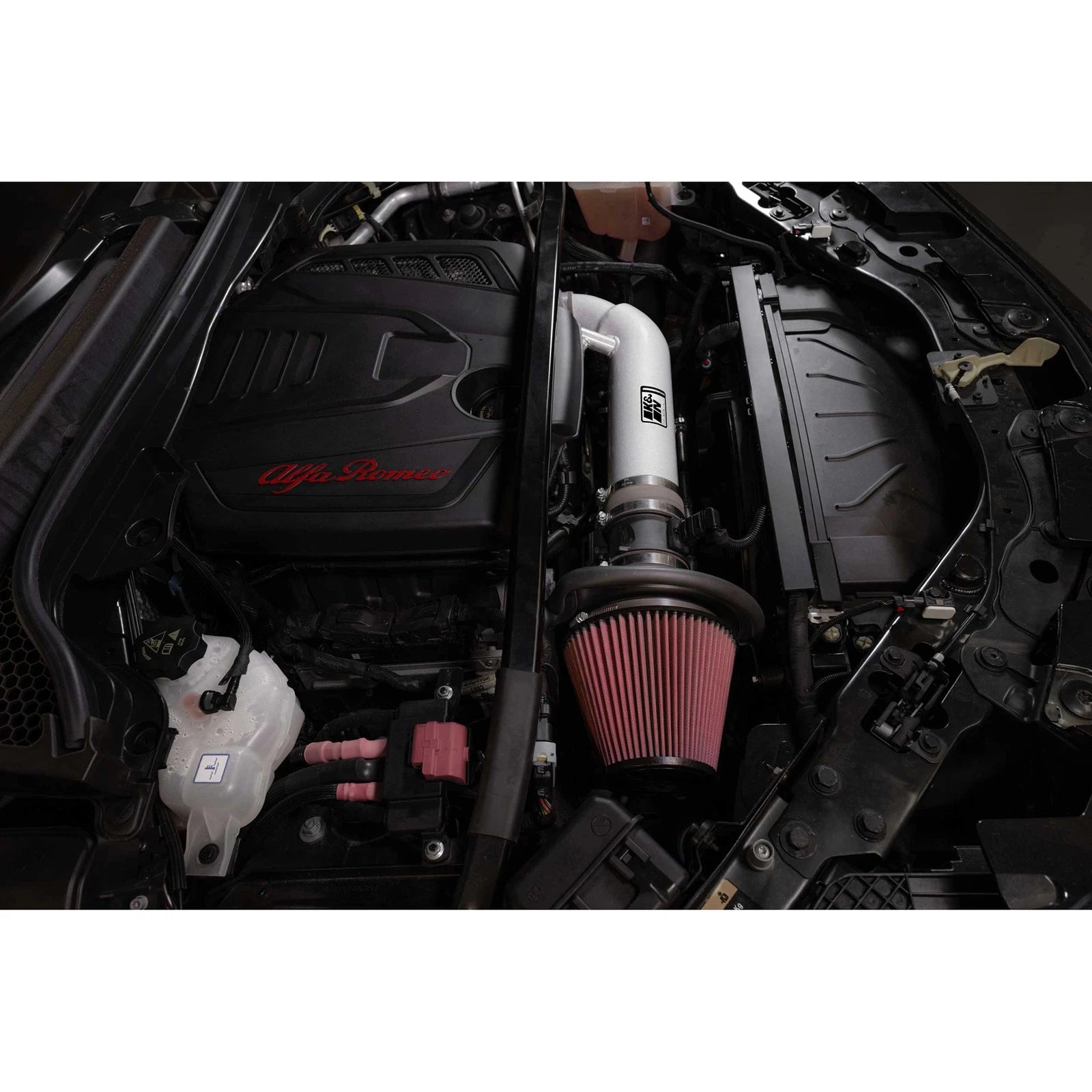 K&N 17-22 Alfa Romeo Giulia / Stelvio Performance Air Intake System | Alfa Romeo Giulia / Stelvio (17-22) (69-9900TS)