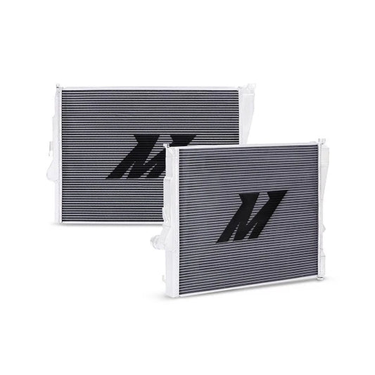 Mishimoto Performance Radiator | 1999-2006 BMW E46 Non-M (MMRAD-E46-323)