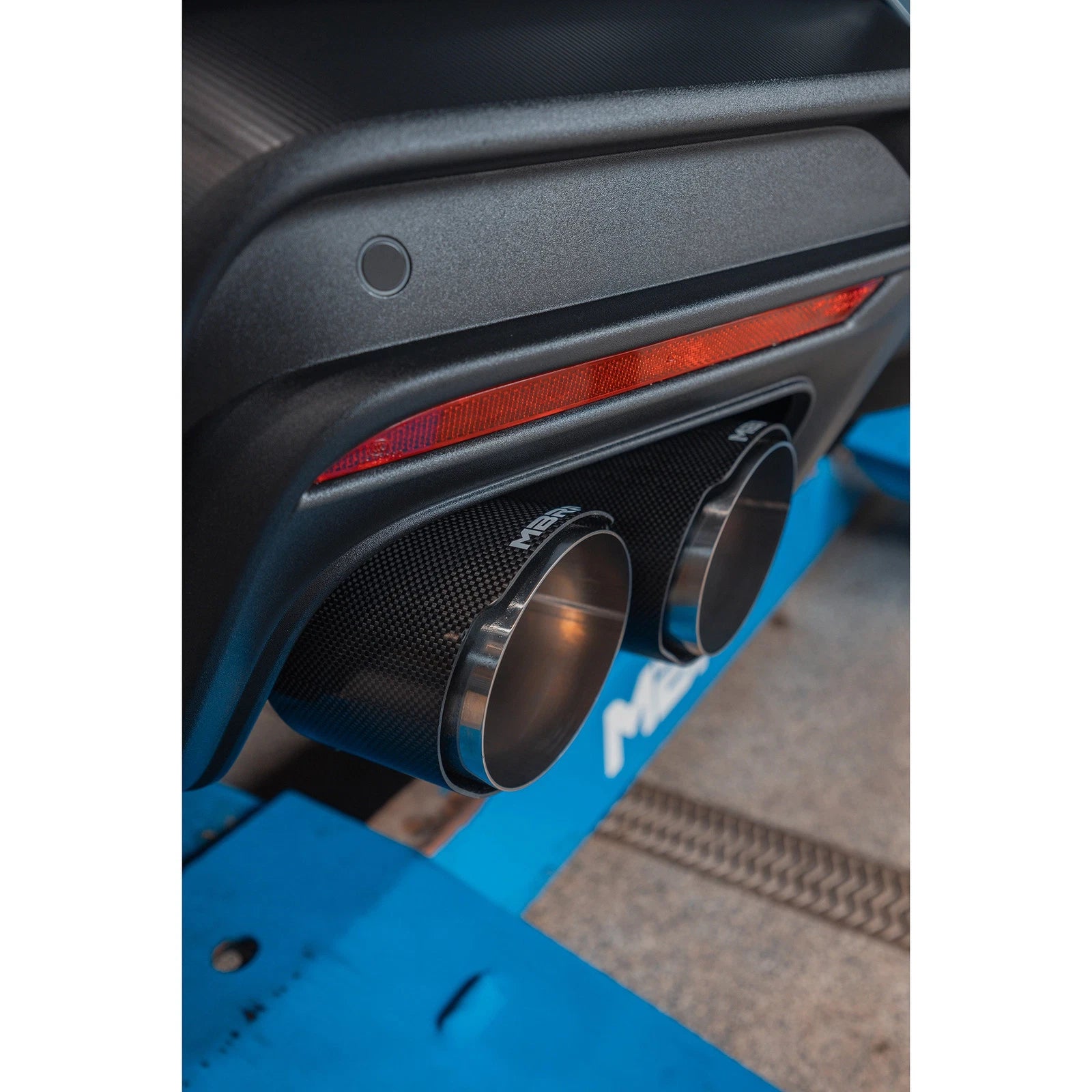MBRP 2024 Ford Mustang Dark Horse 3in Dual Split Rear Exit Exhaust w/ Quad CF Tips | Ford Mustang (24+) (S72843CF)